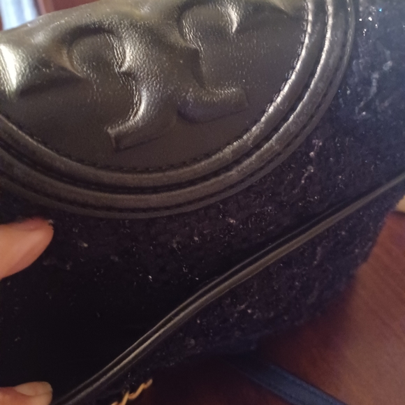 Rare Tory Burch Fleming crossbody - Picture 11 of 11